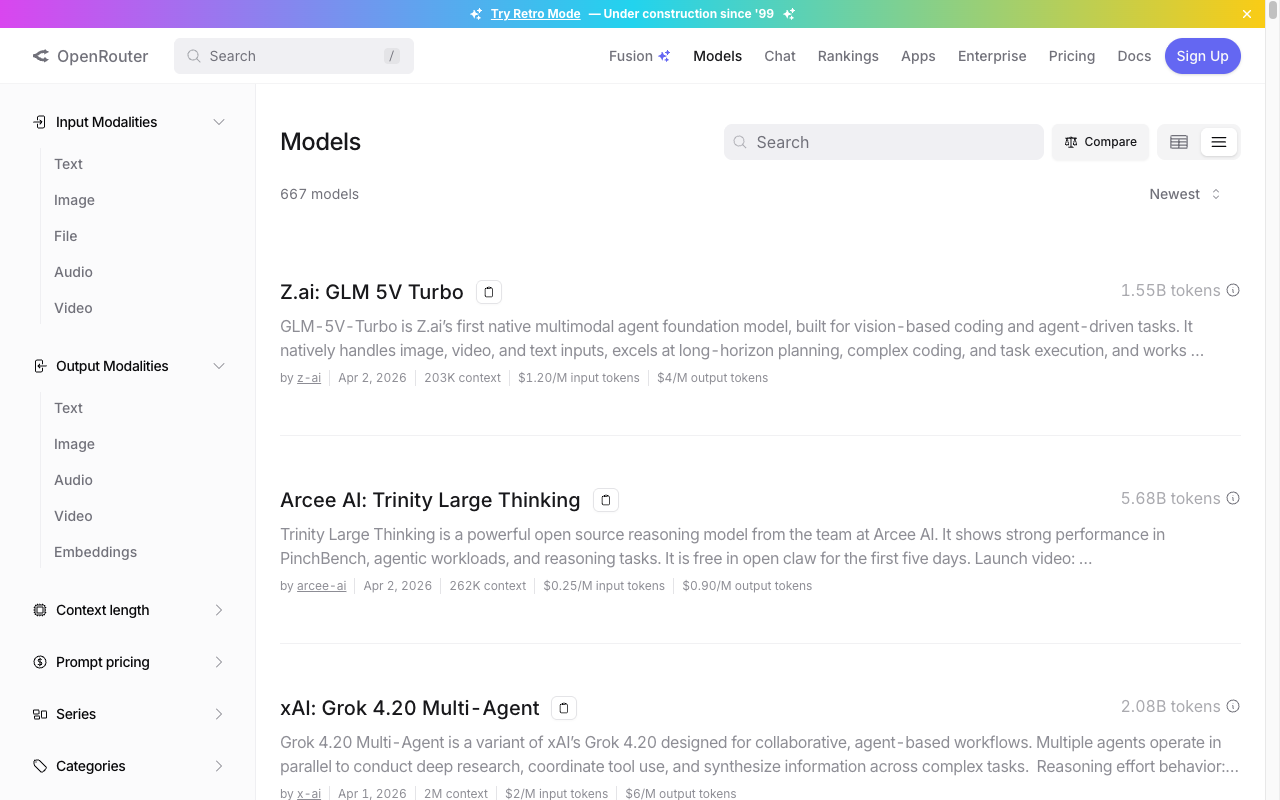OpenRouter の Models ページ。検索欄とモデル一覧が表示され、ページ上部に 667 models と表示されている画面